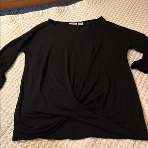 Women's Black Twist-Front Long Sleeve Top -